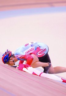 pedalmagazine's tweet photo. Lori-Ann Muenzer Inducted into Canada's Sports Hall of Fame - Photos &amp; Video #Induction2015 https://t.co/I1N3ZV4hwu https://t.co/hSS4RjdJfU