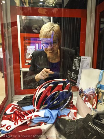 pedalmagazine's tweet photo. Lori-Ann Muenzer Inducted into Canada's Sports Hall of Fame - Photos &amp; Video #Induction2015 https://t.co/I1N3ZV4hwu https://t.co/hSS4RjdJfU