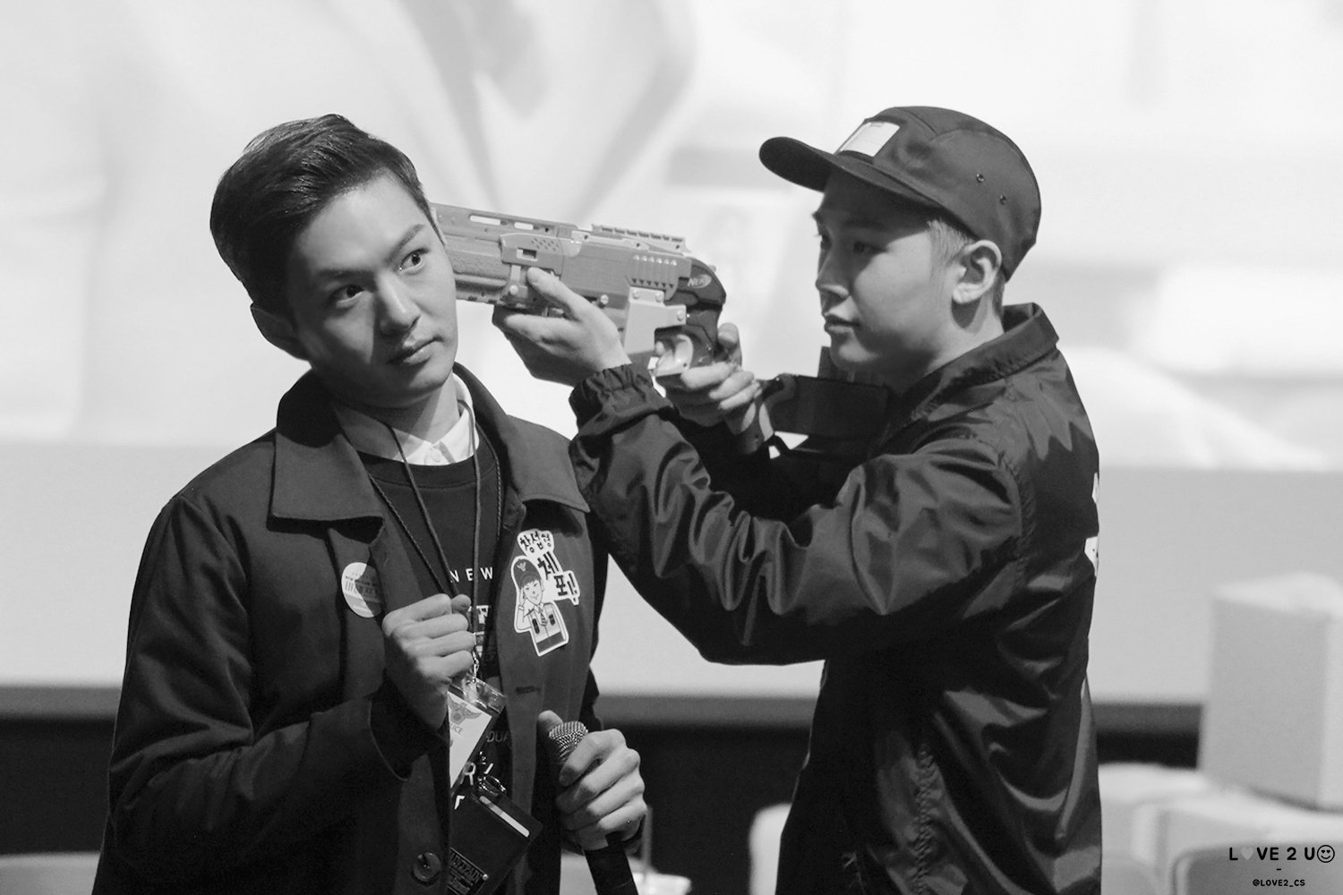 CS7pQQIVAAAbgFd.jpg:large