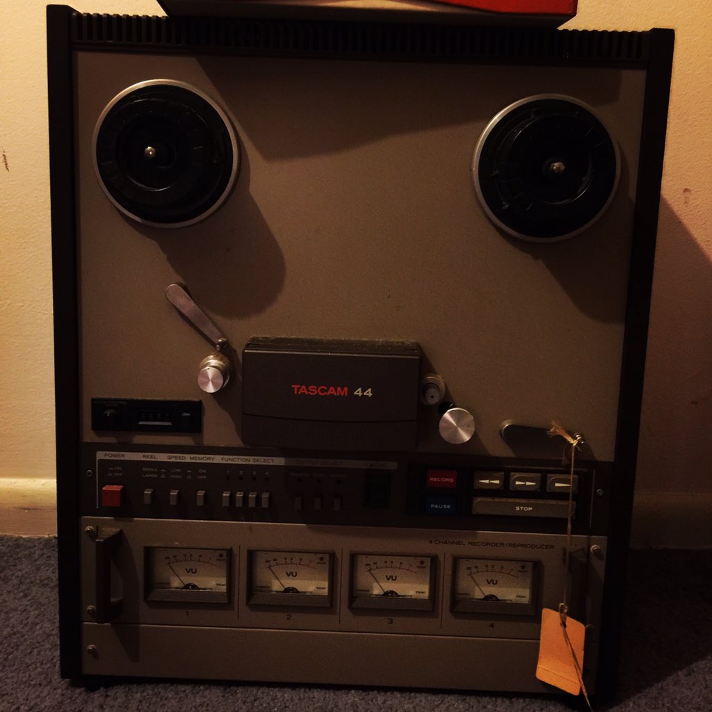 Hey look.  Tweeter action success.  Meet our robot friend.  He/she is happy to meet you and dig some jams. #?