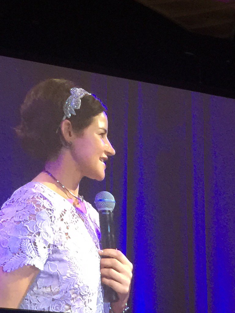 MrsAndreaMoss's tweet photo. Listening to #MichellePayne at VRC Crown Oaks Lunch. Amazing ! Inspirational ! Go #MichellePayne ! @mj_payne https://t.co/FqxaVzGA5I
