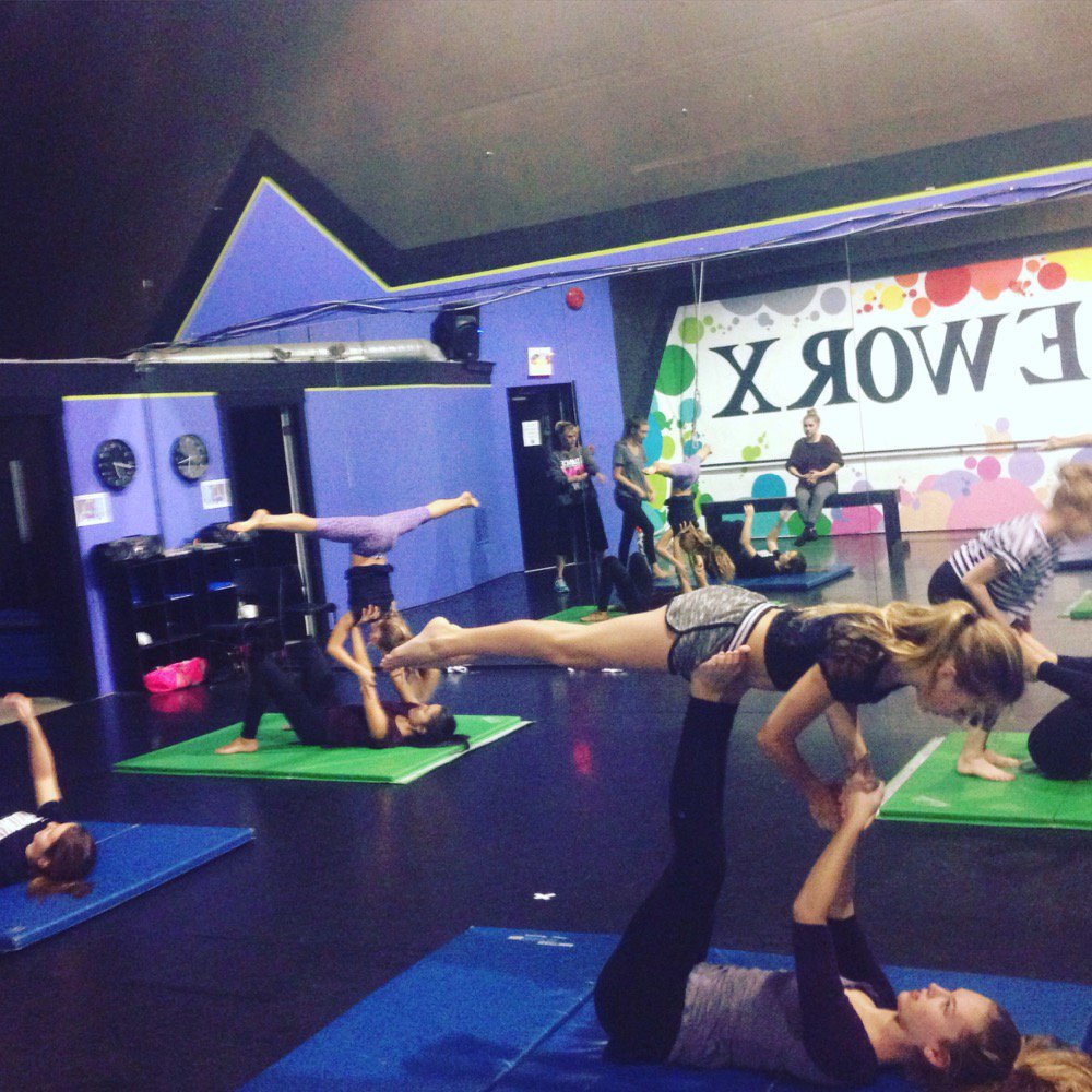 DXdanceworx's tweet photo. Company dancers working hard in Acro tech tonight with miss Kim!  #dx #acro #flipsntricks #danceworx https://t.co/cug4lNhOkg