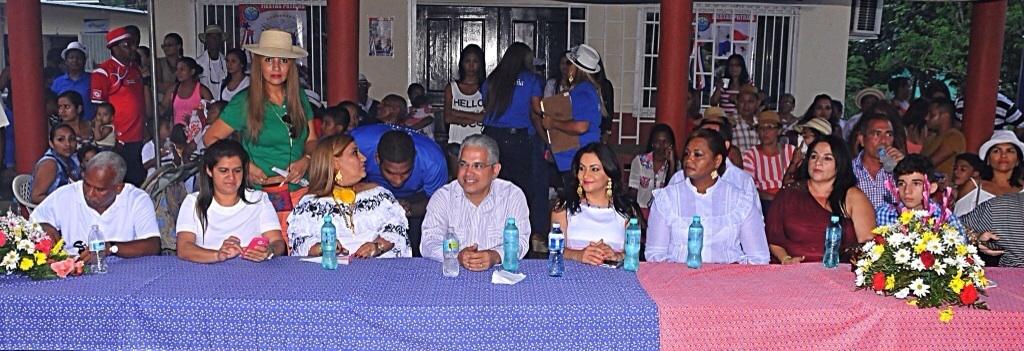 BlandonJose's tweet photo. Hoy anuncié a comunidad de #Chilibre y a  HR Ureña que próxima semana se sube licitación del #ParqueMunicipalNorte https://t.co/7cRJvnK9RS