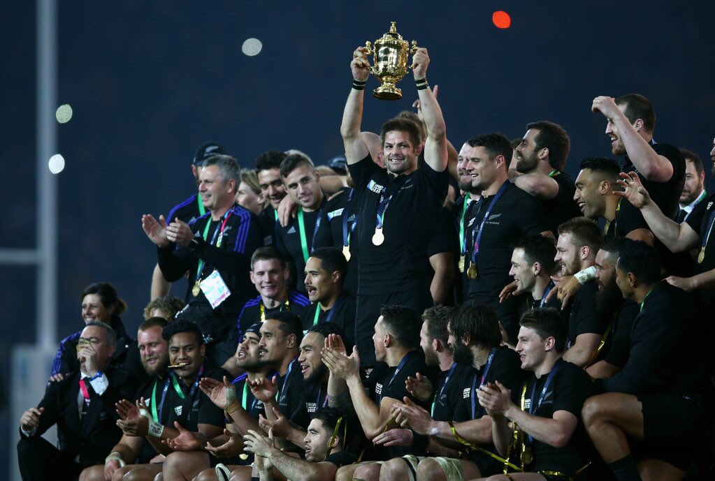 nadialoveday94's tweet photo. First tweet, why not!! #AllBlackEverything @AllBlacks https://t.co/uE4hlNvzuZ