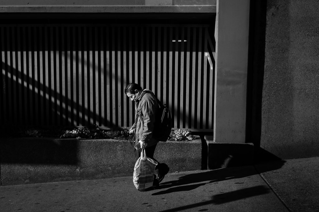 EyeandtheStreet's tweet photo. Seattle Washington 2015
#Seattle #theeyeandthestreet #photographer #FujifilmX_US #streetphotography #blackandwhite https://t.co/LDY3P8RsSw