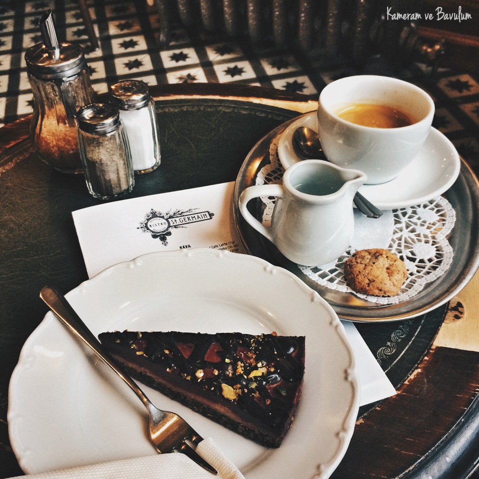 #ŞimdiDüşünüyorumda kahvemi hangi ülkede alırdım acaba? :)
Avrupa’daki En Güzel 10 Cafe : kameramvebavulum.com/en-guzel-cafel…