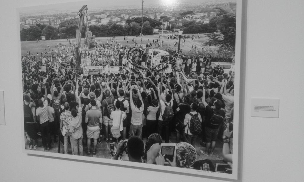 Simphiwe_Chef's tweet photo. @StandardBankArt #RodesMustFall #FeesMustFall #StudentMovement #2015 https://t.co/ry3ZAuJ4dZ