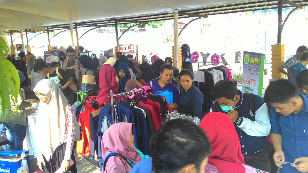 Wah! Semakin sore semakin rame nih! #PEWIRA_UNPAD_2015