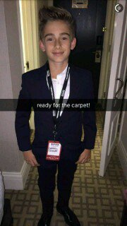 SheenaJOfan's tweet photo. He's finally teen😂😅💕 @johnnyosings You're such a Handsome guy in the world🌏 but..Like he said He's FOREVER ALONE https://t.co/mauN3PAZai