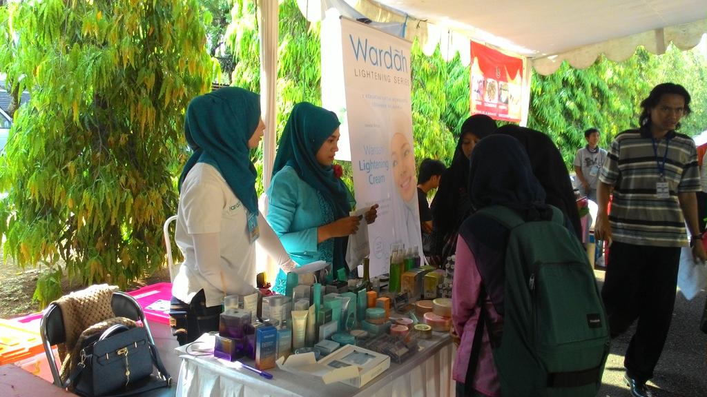 Suasana Pewira Padjadjaran Young Entrepreneur Expo 2015