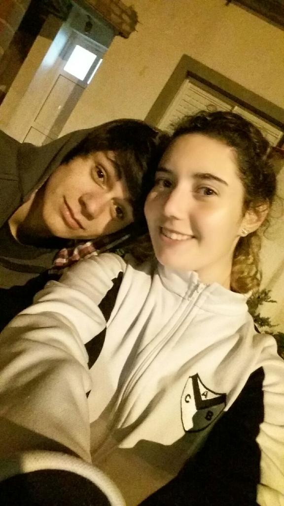 CynDemar's tweet photo. #ConEste ❤❤ https://t.co/Id6V7Yvfzf