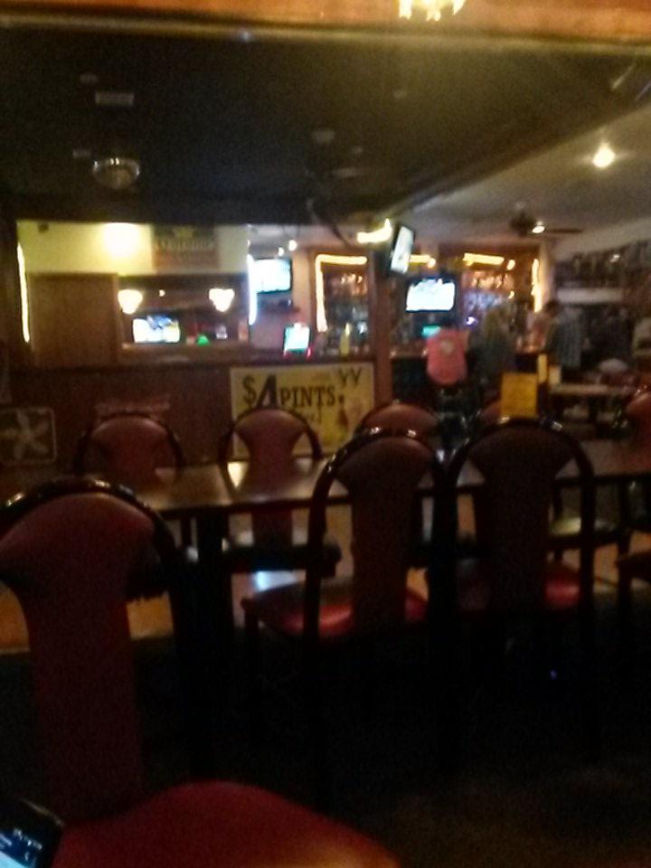 mrstuffrandom's tweet image. Bar again #bar #pub #beer #drinks #Jays