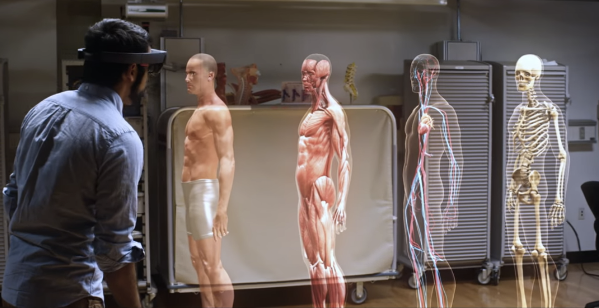 Upworthy's tweet photo. .@CWRUSOM partnered with @Microsoft for this amazing new learning tool for anatomy classes  https://t.co/Q50nzJkz5z https://t.co/dlswq9CMH2