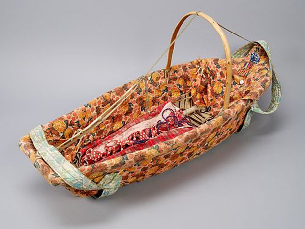 PomeloMagazine's tweet photo. A Pomelo 'Lost &amp; Found' post on the Museum of Anthropology collection in Vancouver: https://t.co/XeDXztgdg8 https://t.co/yLlnveuBSY