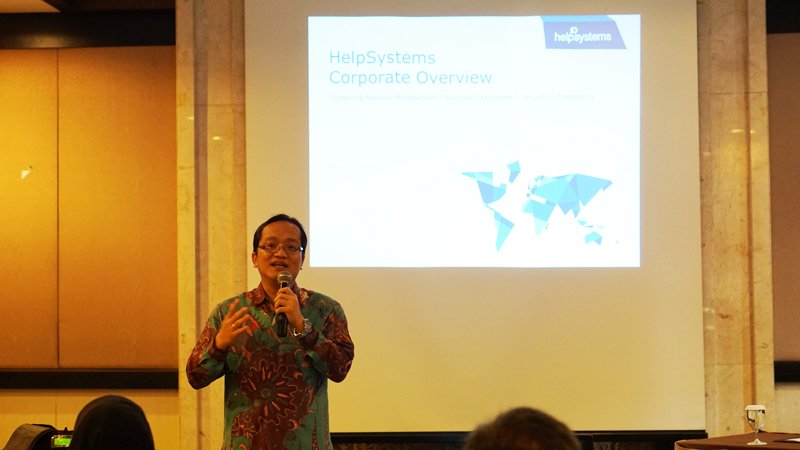 Q2_Technologies's tweet photo. President Dir Q2 Technologies Sumarto Santosa gives explanation how hacker attack ur system nowadays #ITsecurity https://t.co/XFsVOGCIfu