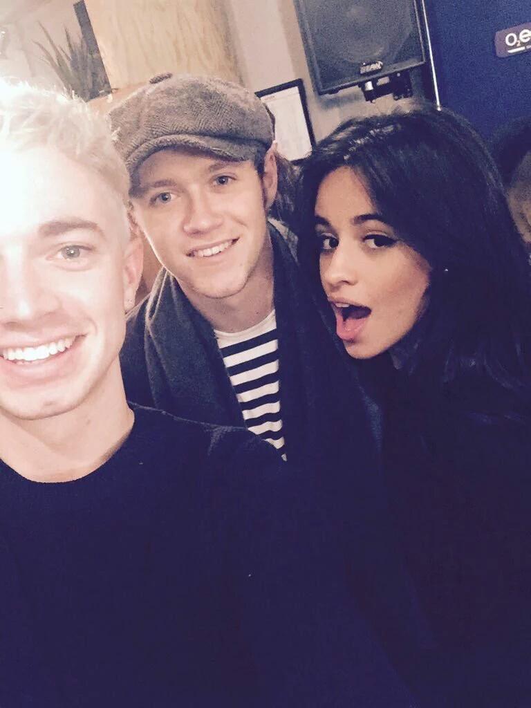 1dgotuslike's tweet photo. https://t.co/yybAMXQBot