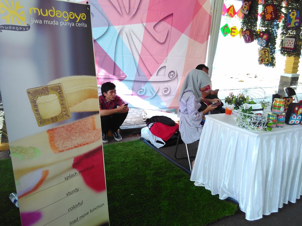 mau handy craft kain lucu? bisa dibeli ke MUDAGAYA! 😊