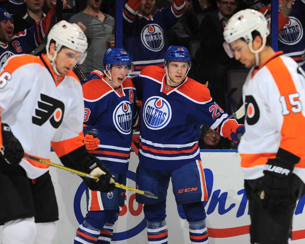 NHL's tweet photo. FINAL: @EdmontonOilers (4) - @NHLFlyers (2)
Recap: https://t.co/vkubVRoDK3
#PHIvsEDM https://t.co/5XyPyFmklZ