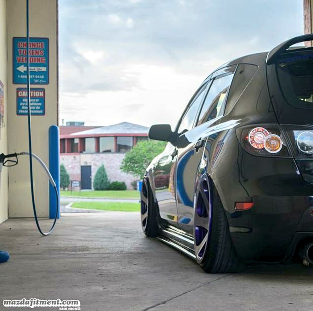 819RFKB's tweet photo. #mazdaspeed #STANCE #bagged #camber got damn https://t.co/FvZ3OKmoCQ