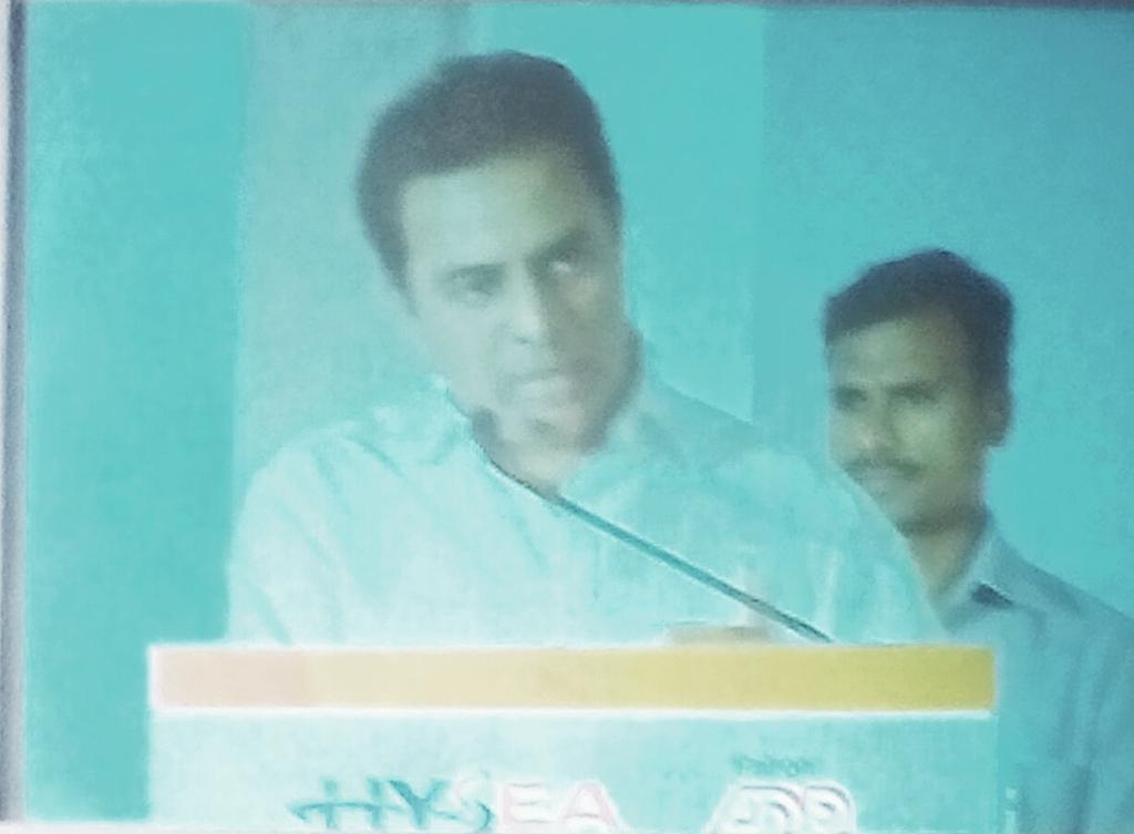 BabulFilms's tweet photo. #KTRamaRao speaking at @HYSEA1991 #CSRMeet at HICC Novotel madapur. @rameshlogu @jayeshranjan https://t.co/xnMRjFyow8
