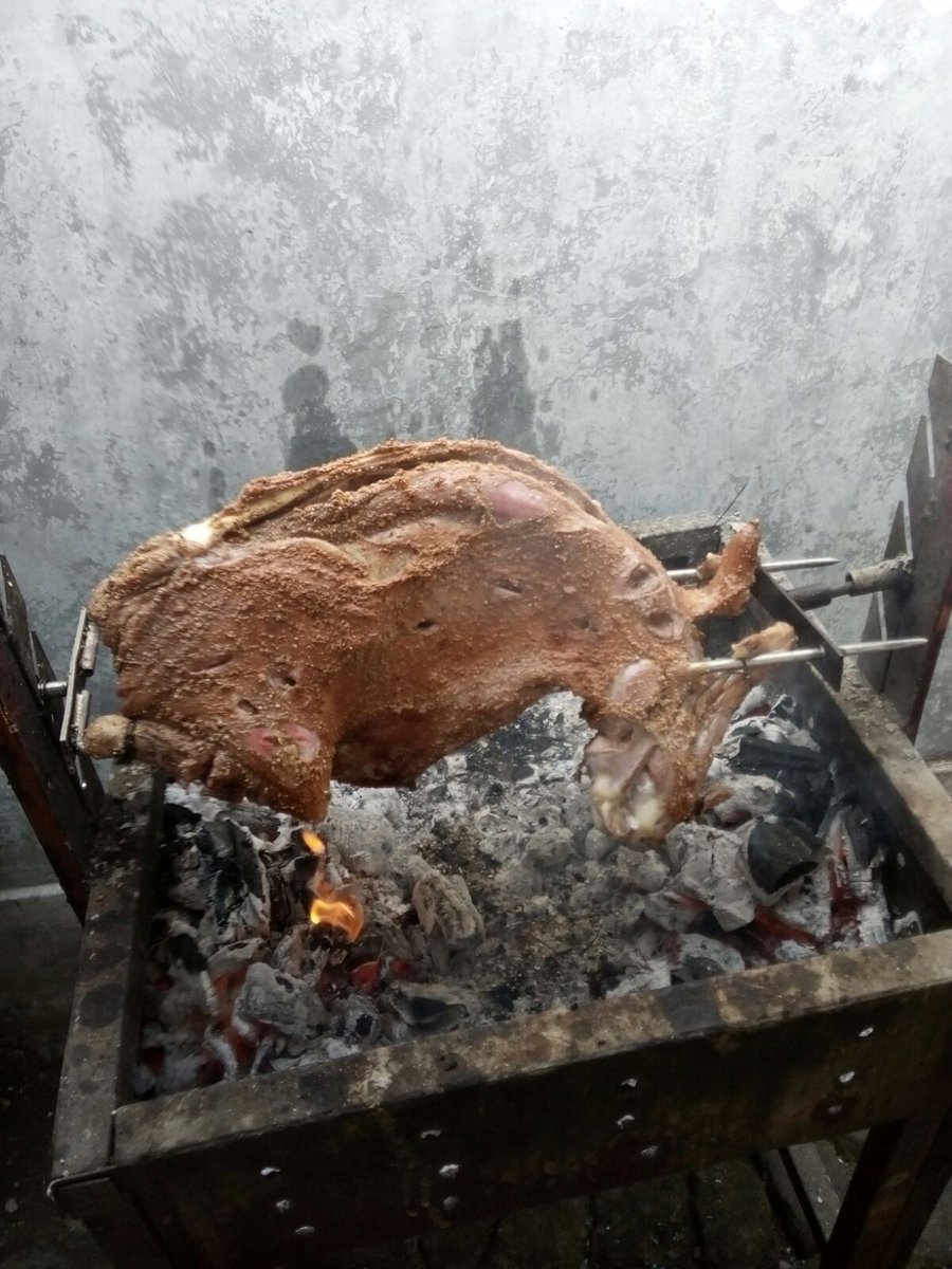 JAPSTAR2's tweet image. Kambing Guling asli resep Haji Ishak kini hadir di Bogor.. tanya2 tlp ke 081295254300/081517027997 Pa djalal..