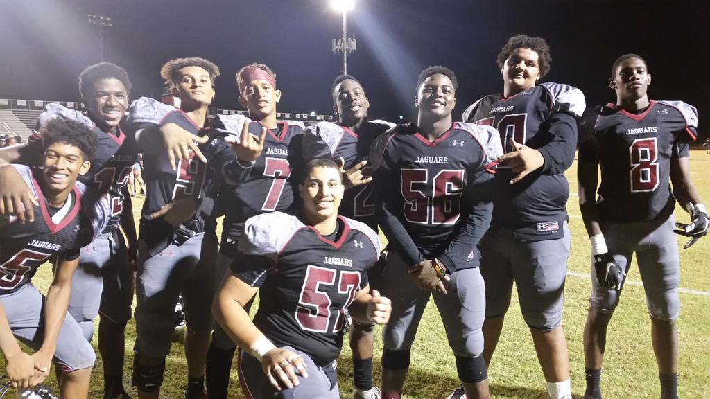 Desert Ridge @DRHSVarsityRep @ajhodel <a href="/NAU_Football/">NAU Football</a> <a href="/elmore_dre/">DRE🤷🏿‍♂️</a>