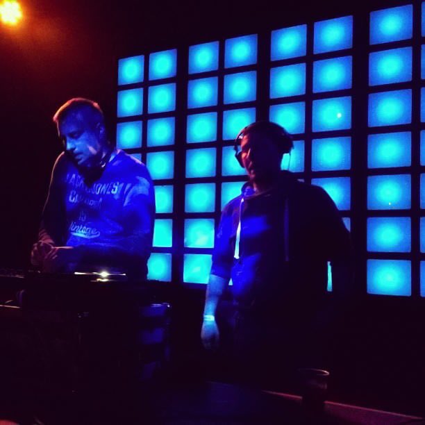 Wildanddann's tweet photo. We at #seasons @rumba &amp; co https://t.co/U76G8nyWRb