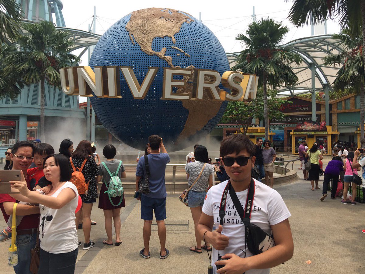 sarayuth_dees's tweet photo. #Universal singapore https://t.co/1PfO0eslY1