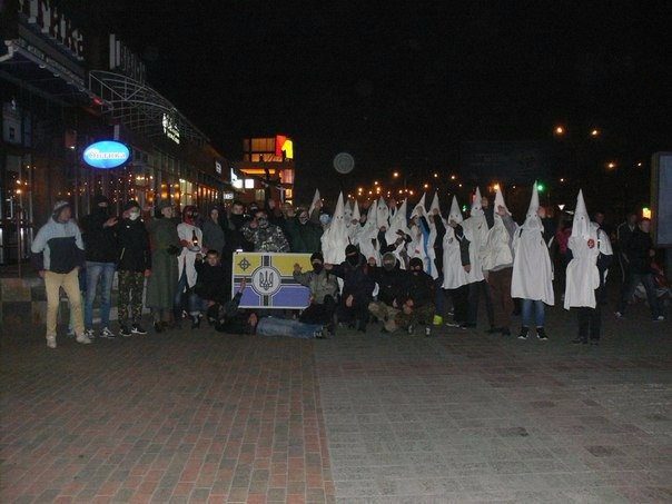 Прямая ссылка на встроенное изображение