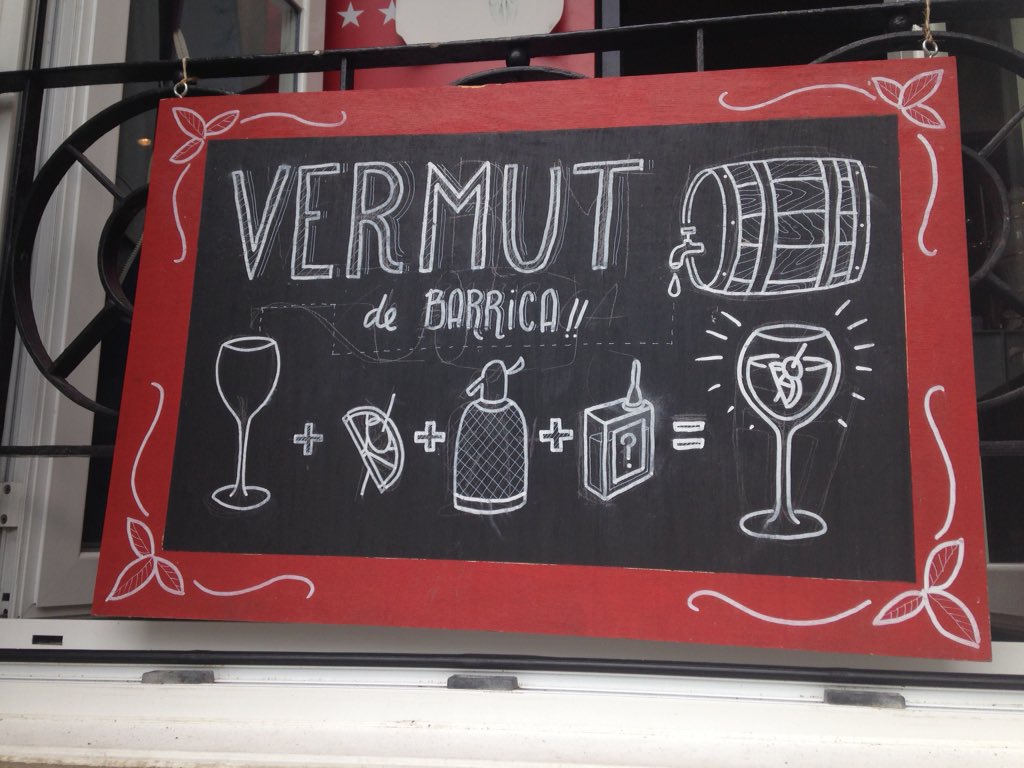 VermutZecchini's tweet photo. Vamos a por el #miércoles!!! #LOVERMUT @VermutZecchini https://t.co/Q0HmZgBSrH