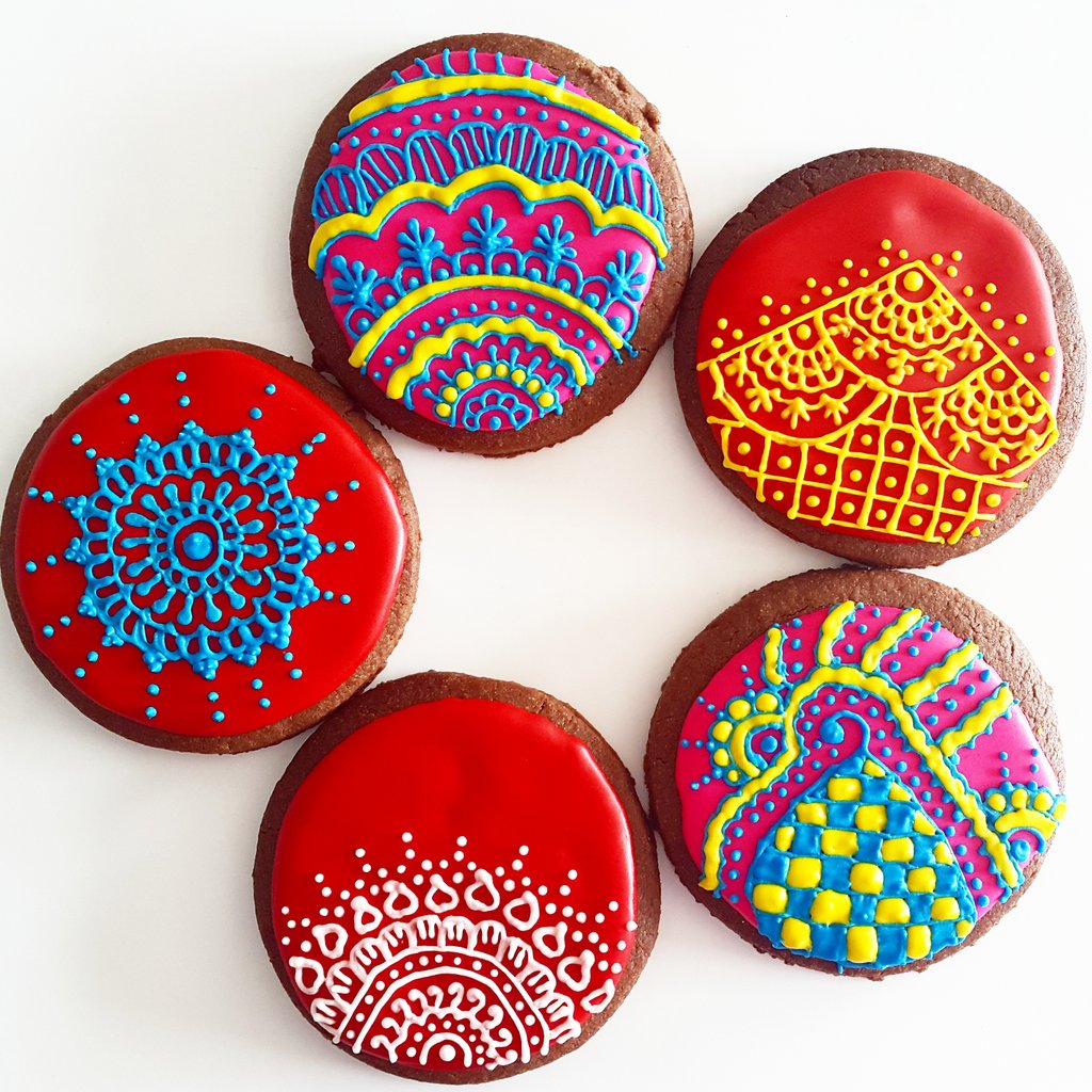 toxicbaker's tweet photo. Diwali Theme Cookies 
#cookies #baker #pastrychef #diwali #festive #mumbai https://t.co/geNyYJpuhp