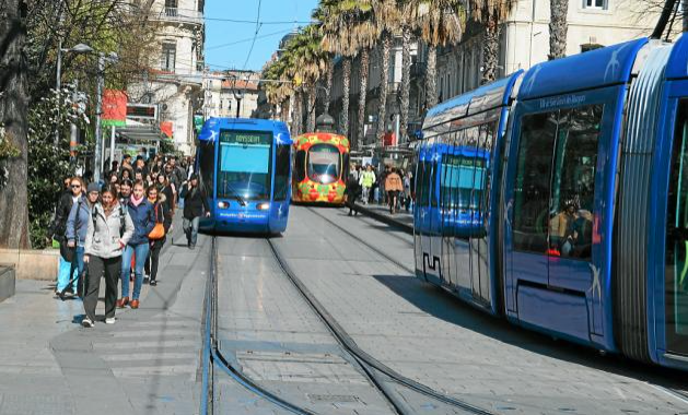 ASoumagne's tweet photo. Montpellier: #Smartmoov une application mobile pour optimiser son trajet réalisée avec #IBM https://t.co/LzqWFq4dXM https://t.co/KjEcCtpEtv