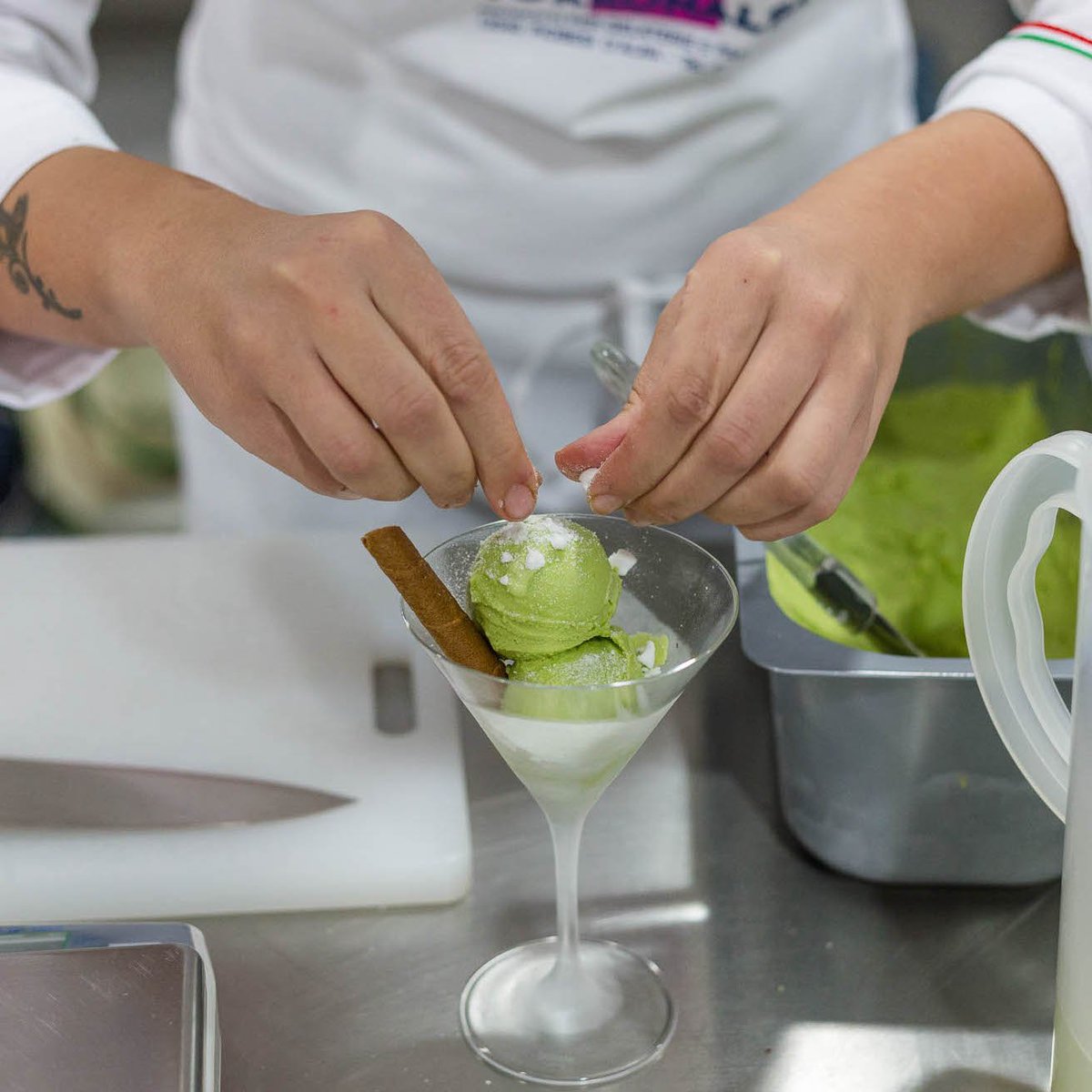 ICWSdxb's tweet photo. Chefs competed for the title of Dubai’s Best Gelato Chef using Gianni Gelato’s machines &amp; ingredients. #ICWS15 https://t.co/UKSDOOZMgm