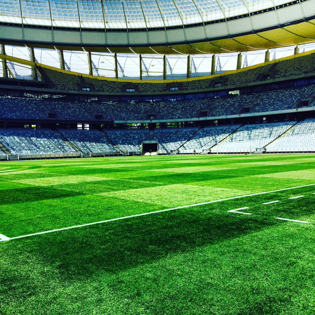 GresseJulie's tweet photo. So excited for the game! @LuckyBucketSA @CharlesTertiens @ThuliGogela @GuyMcDonald @LeighAnne_Will @ajaxcapetown https://t.co/JY5WBa1Wjf