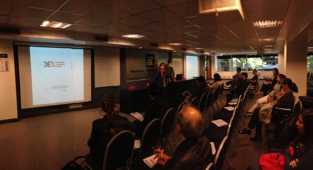 udepalermo's tweet photo. Arranca el último #OpenCedex del año: emprender sin recursos https://t.co/pHS9RgvMzY