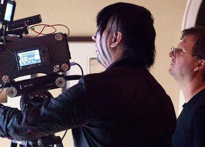 affi_rb's tweet photo. A por el #Reto4 @DesaliaMusic @RonBarceloSpain #imaginacion #EstamosRodando 3, 2, 1.. #Action 🎬 https://t.co/rMnmTaGj40