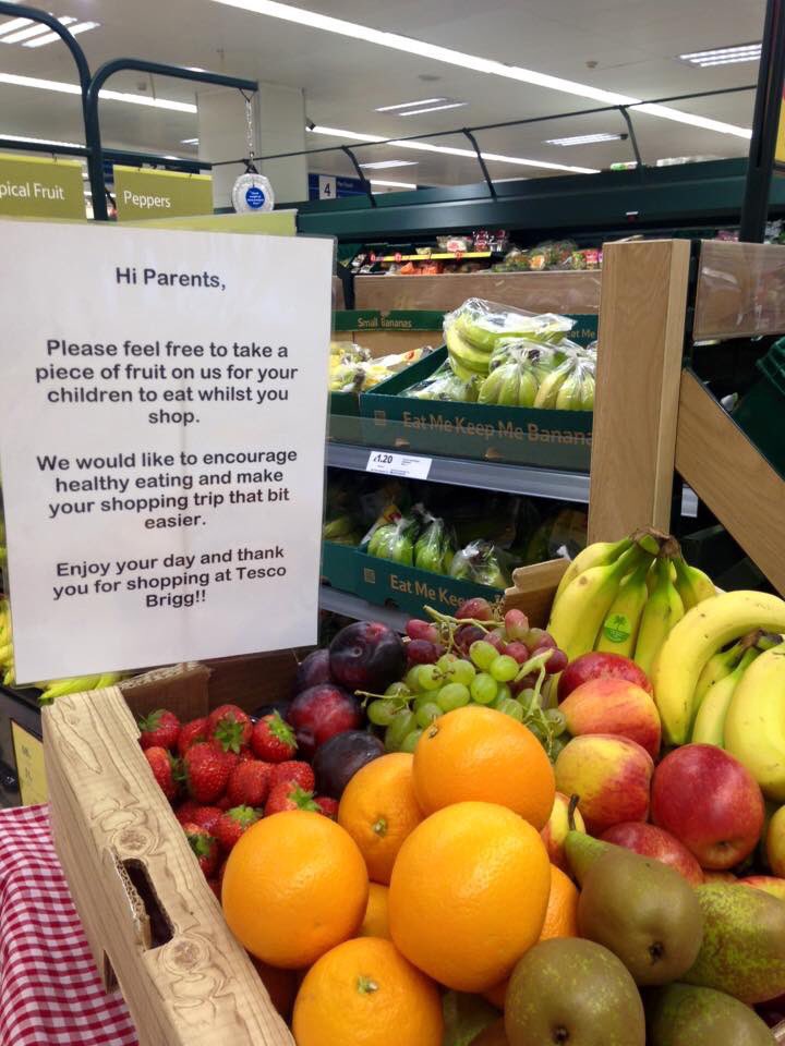 Actiphons's tweet photo. What a fantastic idea and how refreshing to see companies promoting #healthy eating, well done #Tesco #Actiphons https://t.co/Be1RKiuHhr