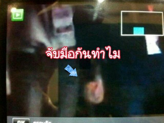 bossanovababe's tweet photo. คุณกิตติคะ!!!! ดิฉันไม่เข้าใจ ทำไมคะทำไม!!!! ทำมายยย~~~ 😝 #WelcomeToKrisYeolMonth https://t.co/r4neBktUQR