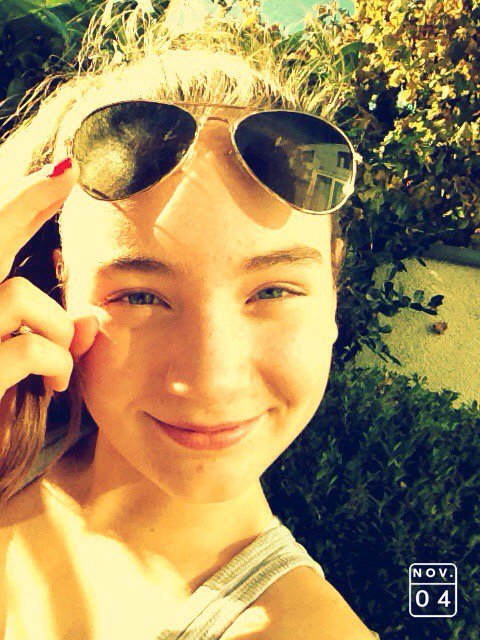 oliviaabt's tweet photo. #PicEffect https://t.co/ekEnueE4U6 https://t.co/XQA3k661Gk