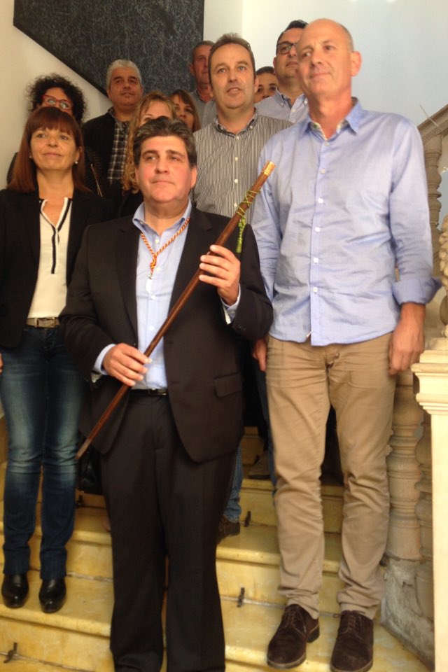 CatiR_Manacor's tweet photo. Des de @elPi_IB de Manacor donam l'enhorabona al batle @PRossello2011 i a tots els regidors del nou equip de govern https://t.co/LhcNReBGJg
