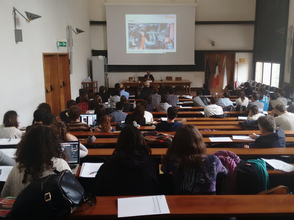 carlofranzato's tweet image. Alberto Pellero on #DesignValue for automation at #DesignUniboForum &amp;gt; #DesignDrivenInnovation in BtoB firms