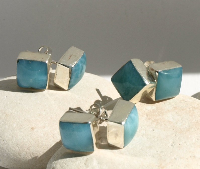 Yu2Xiaogang's tweet photo. Dominican Larimar Square 9mm Studs Post Earrings .925 Sterling Silv… https://t.co/McVfaHSncJ #etsymntt #LarimarStuds https://t.co/SJLD4reblx