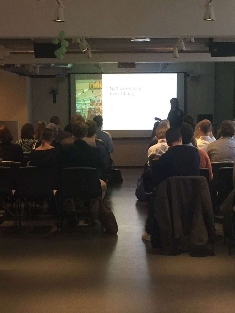audmaha's tweet photo. @cecilielin "on fire" når ho snakker om nettbutikken #nille @northernbeat_no @epinova #frokostseminar https://t.co/kBCJ8sPx6V