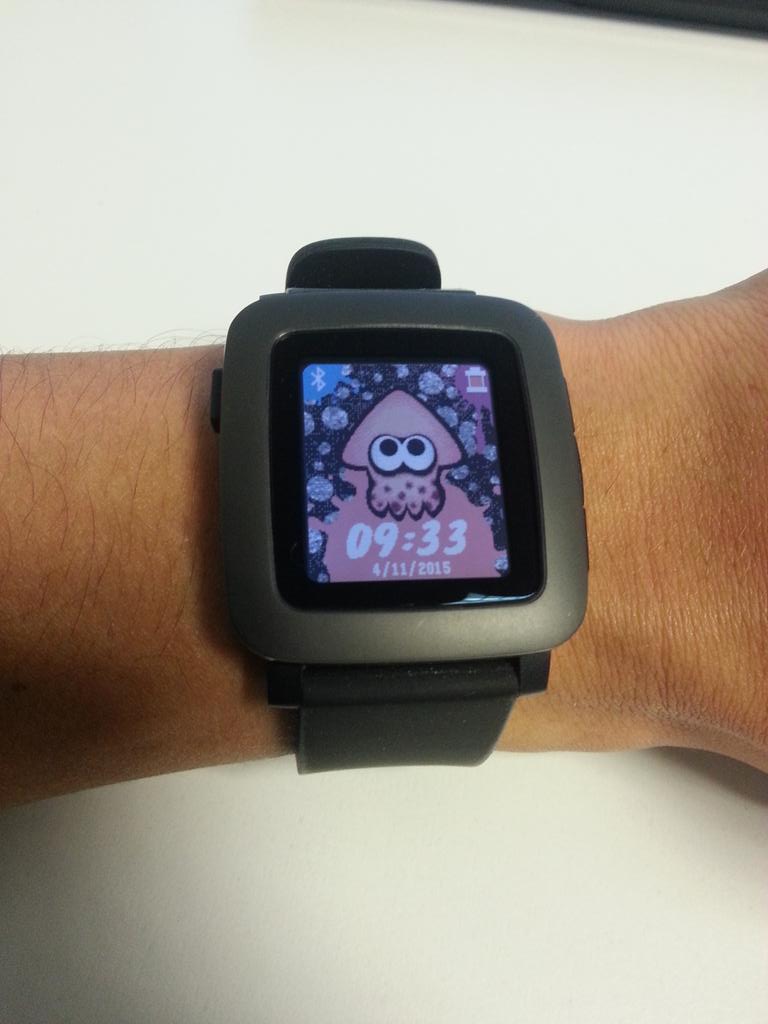 FrostisAdvance's tweet photo. Ma #PeebleTime se transforme en montre #Splatoon ce matin ! cc @NintendojoFR https://t.co/kwq3Ooe2Zk