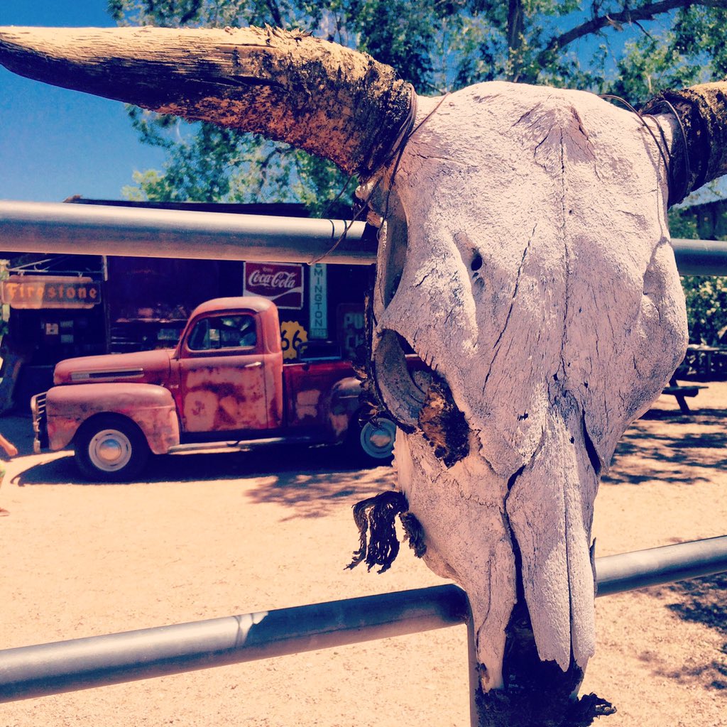 ands's tweet photo. @MyiStoreSA Andy Fish, Route 66 #iPhoneographyCommunity https://t.co/6g5kE7Ay4i