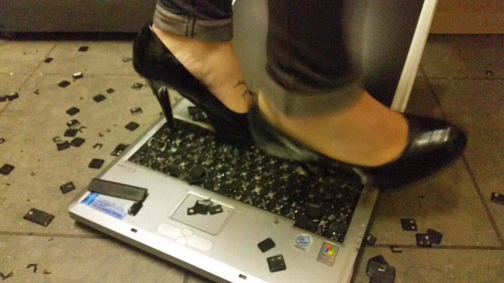 mytrashedheels2's tweet photo. https://t.co/xKm4fNCOqj crush https://t.co/owvo2yBaJA