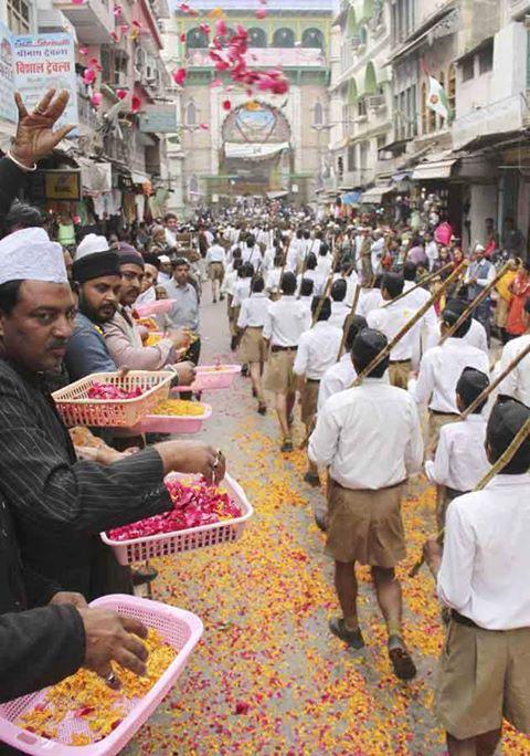 Gravim71's tweet photo. #BiharWithBJP
#Modi4Bihar
Bahot phool barsaye tune
Ek baar Saath Chalke ko dekh
Kismat na badal jaye toh kehna https://t.co/TPeabxd1o0