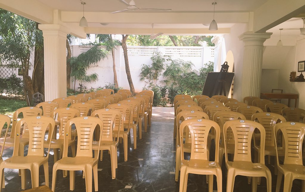 greendezvous's tweet photo. Getting set up for tonight! #GDV3 @luzhous https://t.co/CjcAt8EkHE