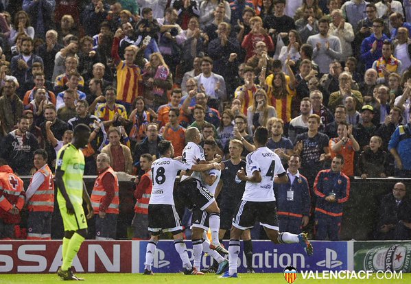 valenciacf_en's tweet photo. VCF CHAMPIONS | Another big match in Europe's most important club competition tonight (20:45h)@valenciacf ! #VCFGent https://t.co/mnXCVQsAt9