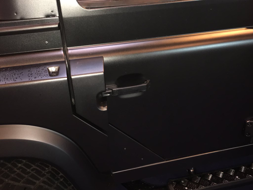 BarkleyPlastics's tweet photo. Managed to get a spot next to our very own show car as well #Defender #Doorhandles #AdvancedEngineeringUK https://t.co/k1HcYG38dF
